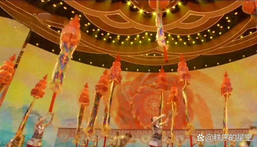 2025新澳门天天开好彩.和杂技演员表演中摔落与杂技演员表演中摔落的是谁